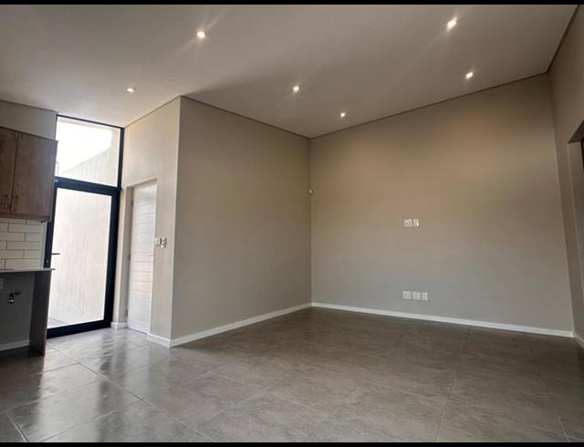 2 BEDROOM PROPERTY TO RENT IN HAASENDAL